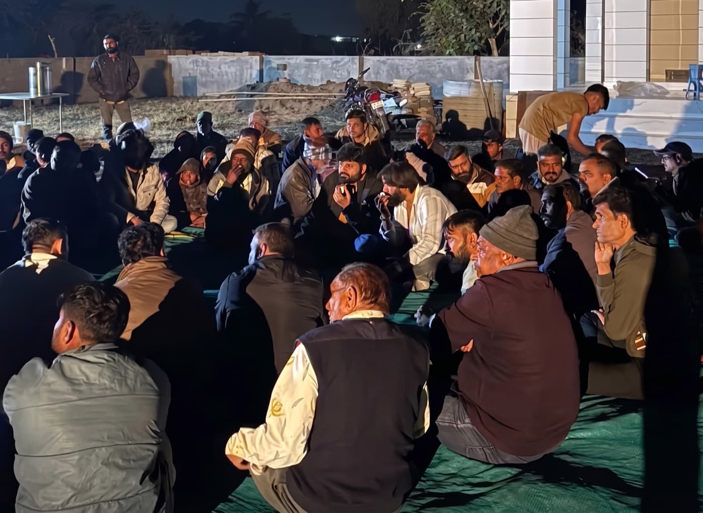 આણંદપુર ગામમાં ચિંતન શિબિર